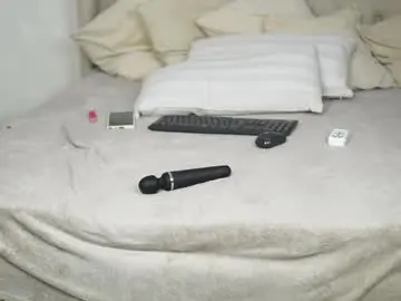 Chaturbate Sex Cam of aprilhadid