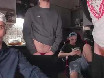 Chaturbate Free Porn Cam of esthetics_boys