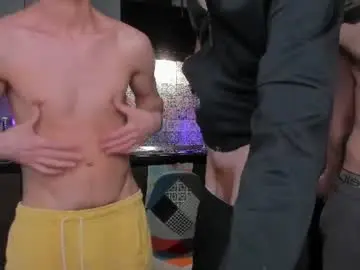 Chaturbate Live Sex Cam of esthetics_boys