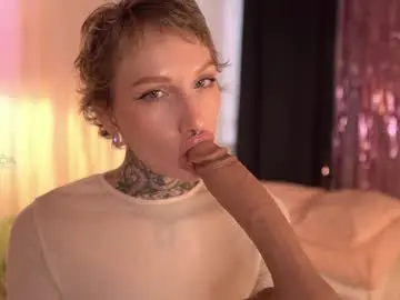 Chaturbate Nude Webcam of fuckingtoy_