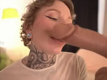 Chaturbate Nude Webcam of fuckingtoy_