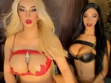 Chaturbate Live Sex Cam of lanajarae