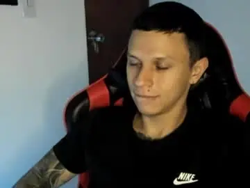 Chaturbate Best live sex cam show of masterdave7
