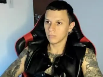Chaturbate Live Porn of masterdave7