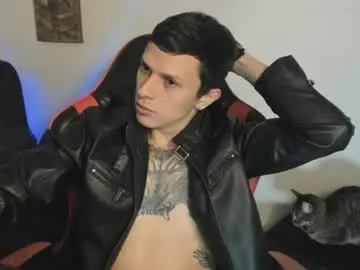Chaturbate Free Porn Cam of masterdave7