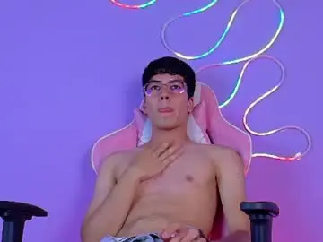 Chaturbate Adult Webcams of alessandrorz