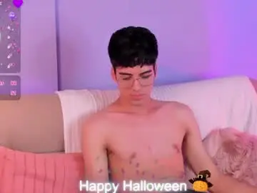 Chaturbate Free Live Porn of alessandrorz