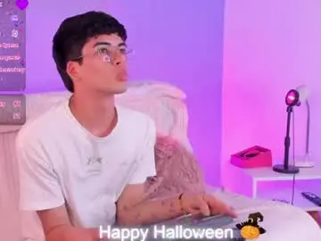 Chaturbate Best live sex cam show of alessandrorz