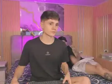 Chaturbate Watch Live Sex Cams of dustinlevine