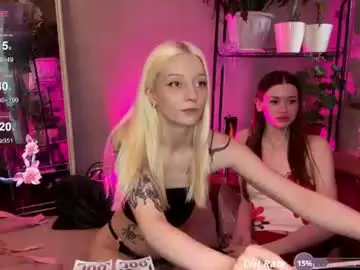 Chaturbate Free Live Porn of holybabe342