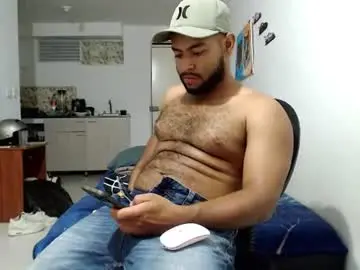 Chaturbate Free Live Porn of kleyton336