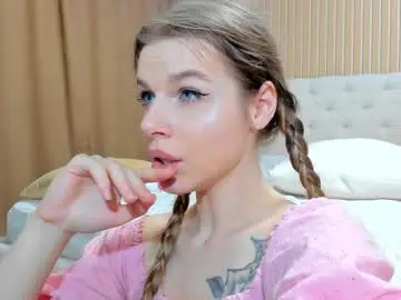 Chaturbate Watch Live Sex Cams of mila_polly_and_forester