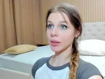 Chaturbate Free Porn Cam of mila_polly_and_forester