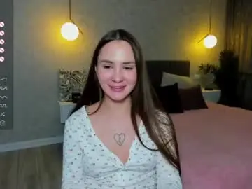 Chaturbate Live Sex Cam of straw_juice