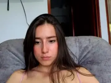 Chaturbate Live Sex Cam of adhara_kitten