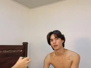 Chaturbate Live Sex Cam of patri_ck_villa