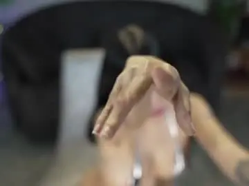 Chaturbate Nude Webcam of hanna_costtello