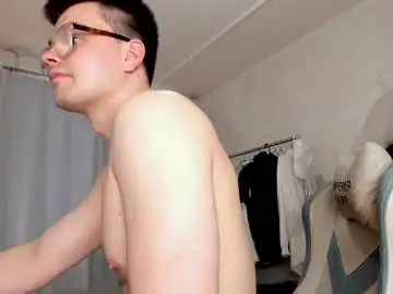 Chaturbate Live Sex Cam of jame_flow