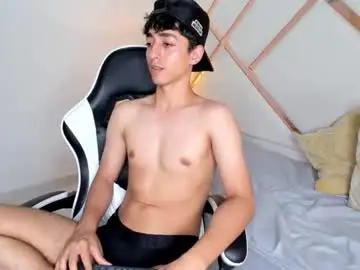 Chaturbate Free Live Porn of paulette_valverde