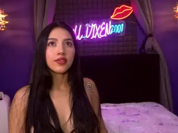Chaturbate Free Porn Cam of bull_vixen2001