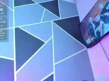 Chaturbate Watch Live Sex Cams of hot_boy_04