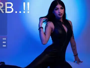 Chaturbate Free Live Porn of maddyperez8