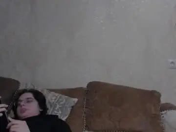 Chaturbate Watch Live Sex Cams of muuur_fam1