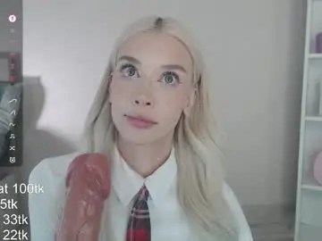 Chaturbate Sex Cam of vickyfuckingdoll