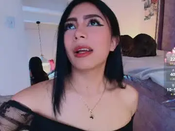 Chaturbate Free Live Porn of evetttee_