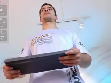 Chaturbate Free Live Porn of tanner_hard_