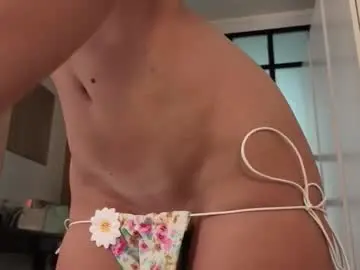 Chaturbate Watch Live Sex Cams of tootightwithbra