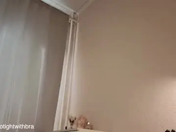 Chaturbate Adult Video Chat of tootightwithbra