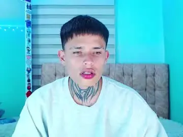 Chaturbate Live Sex of _justinmoon2