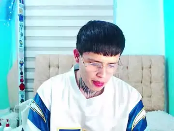 Chaturbate Sex Cam of _justinmoon2