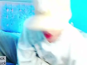 Chaturbate Live Sex Cam of _justinmoon2