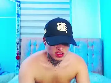 Chaturbate Adult Video Chat of _justinmoon2
