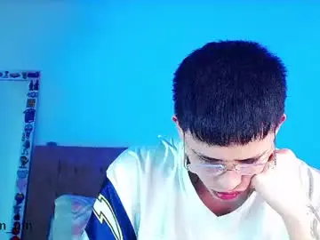 Chaturbate Live Sex Cam of _justinmoon2