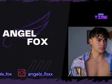Chaturbate Live Sex Cam of angelx_fox