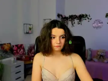 Chaturbate Live Sex of lizzie_shy_