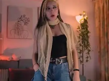 Chaturbate Nude Webcam of aisha_bx