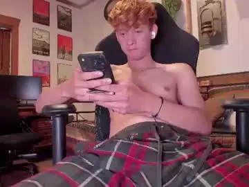 Chaturbate Live Sex Cam of alejandroalvarez1613