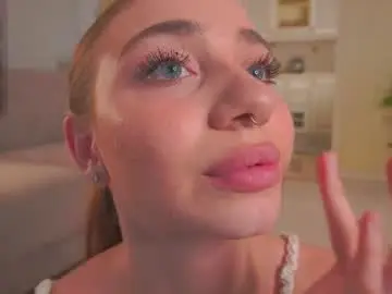 Chaturbate Sex Cam of dinacaguimbal