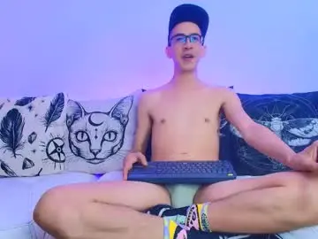 Chaturbate Free Live Porn of dustindollin_