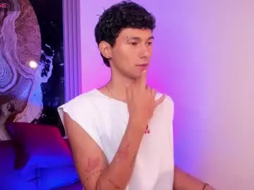 Chaturbate Watch Live Sex Cams of kingparker1