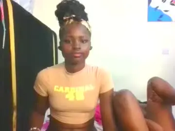 Chaturbate Free Porn Cam of princess_bee1