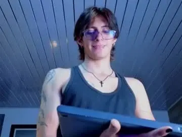 Chaturbate Live Sex of andrey_noir