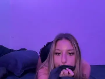 Chaturbate Adult Video Chat of lexiestormm