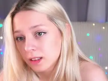 Chaturbate Adult Video Chat of peek_in_my_window