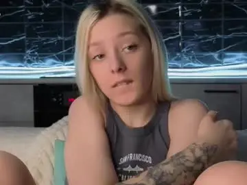 Chaturbate Private Sex Chat of peek_in_my_window