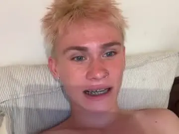 Chaturbate Watch Live Sex Cams of twiinknico